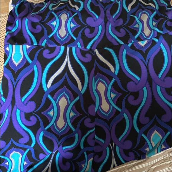 Women’s short sleeve dress by Perceptions in 18 - Picture 3 of 3